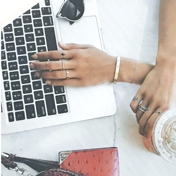 C L O S E T C L O S I N G - Picture 2 of 6